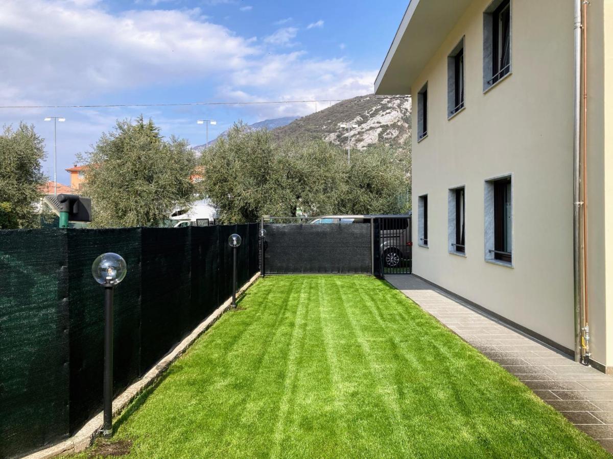 Casa Fiorella Torbole Sul Garda Exterior photo